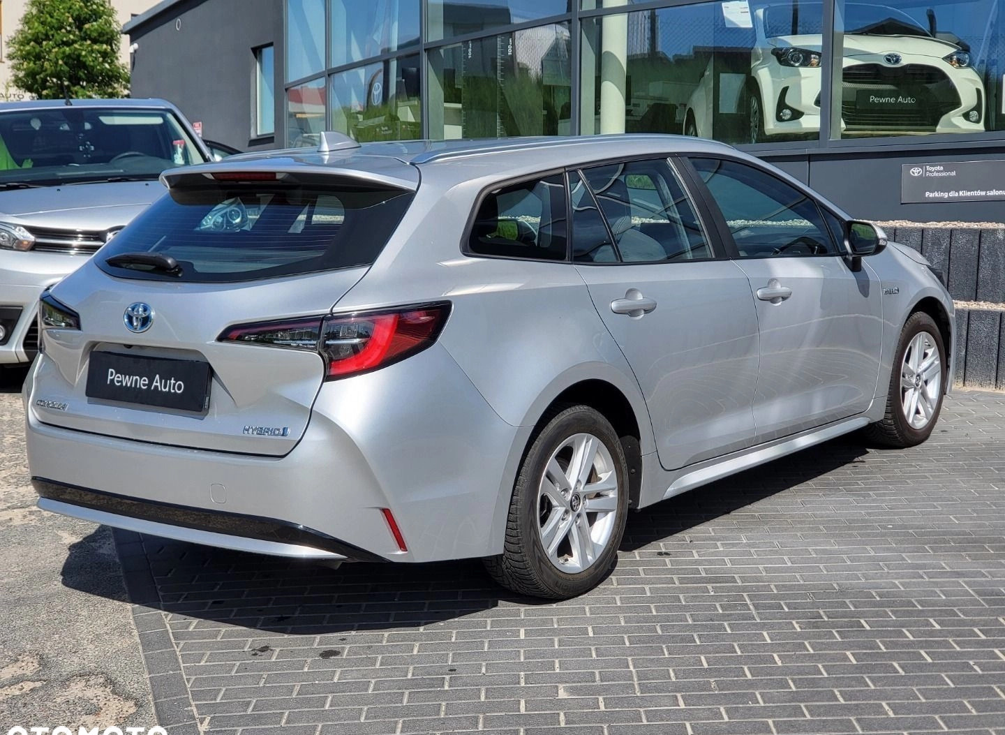 Toyota Corolla cena 69800 przebieg: 201759, rok produkcji 2019 z Kargowa małe 596